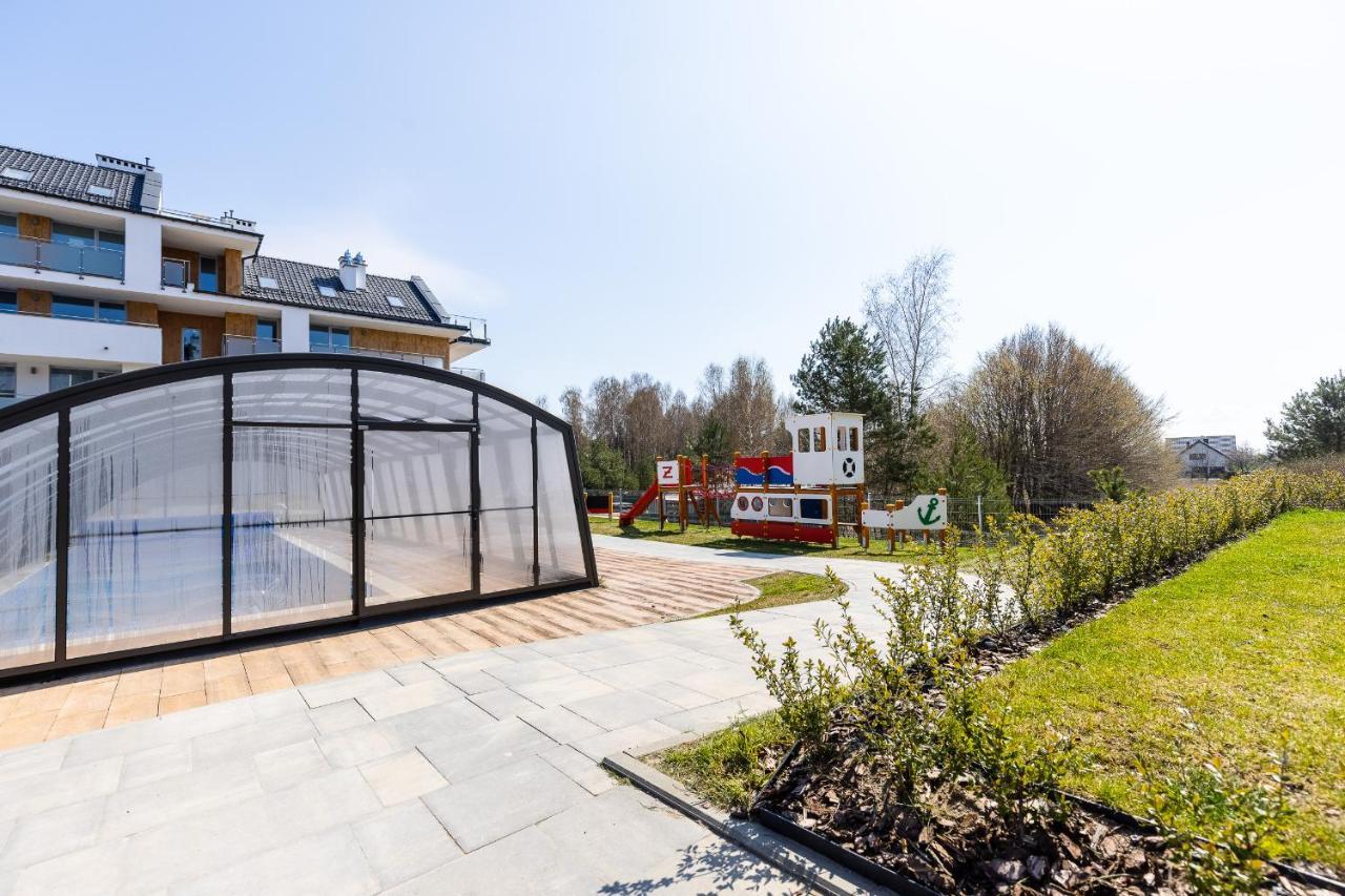 Apartament Z Basenem I Kominkiem ,,Baltic Sun” Sztutowo Exterior foto